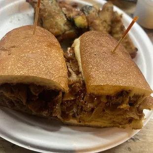 Pulled pork sandwich