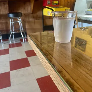 Dine in area.