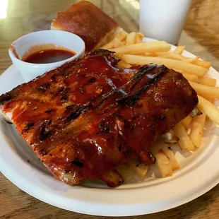 You say you&apos;ve never seen America I really think you&apos;ll like it there  Rib Lunch Special w/ fries from #BigBsBBQ