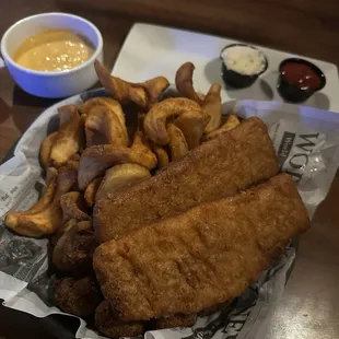 2 large cod &amp; yummy beer cheese for fries