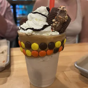Reese's milkshake -- over the top delicious!!!!