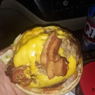Big Burger? Bacon Bits. Looked like the sliders they served in the military.