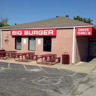 he outside of the restaurant