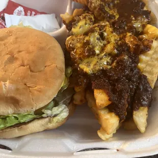 jalapeño cheese burger w/ chili Cheese fries