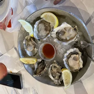 Fanny Bay Raw Oysters