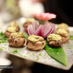 Spinach and Artichoke Stuffed Mushrooms