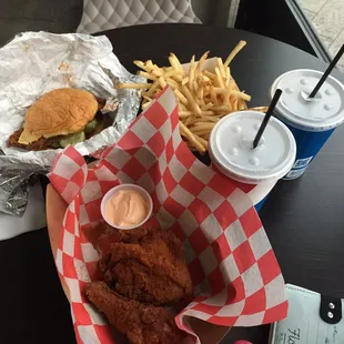 Crispy BBQ chicken, fries, spicy chicken