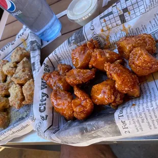 bbq wings, chicken wings, fried chicken wings, poultry, chicken wings and fried chicken, chicken, food, bbq chicken, fried chicken