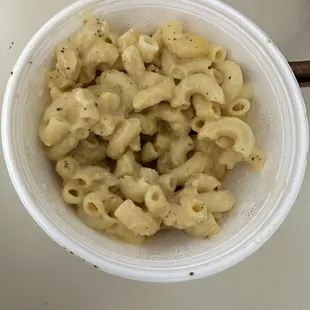 a bowl of macaroni and cheese
