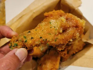 VON’s Chicken