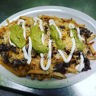 Is a carne asada nachos plate