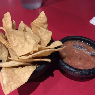 Chips with salsa