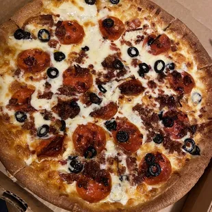 The previous photo said it was good.  They weren&apos;t wrong; and I got a whole pizza too.