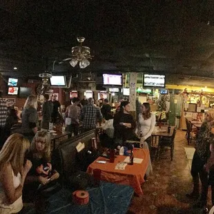 Drinking and dining at big daddy&apos;s.  great crowd tonight !!!