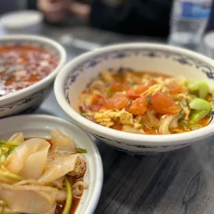 Special hot oil noodle w/tomato &amp; eggs