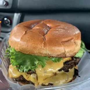 Double cheeseburger