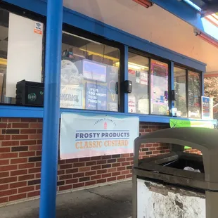 New place!  BIG DIP BURGERS!!