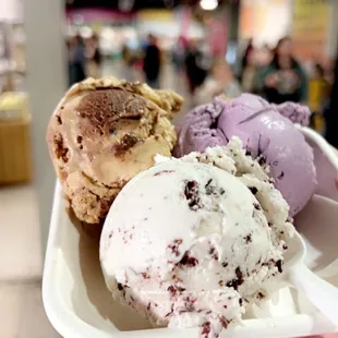 Ube. Chocolate ganache. Banana. 3 scoop flight.
