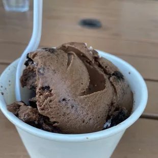 Vegan cookies and cream. AMAZING!!! So rich &amp; creamy. I enjoyed every single bite and I got sad when it was over