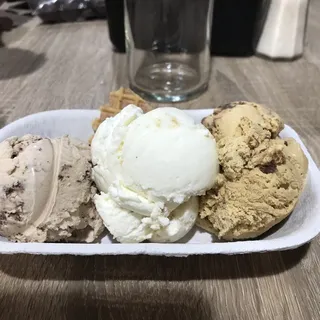 Salted Caramel with Brown Butter Ganache Pint