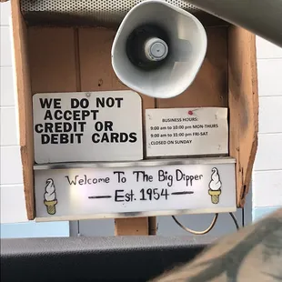 Cute old school ordering speaker. The only accept cash.
