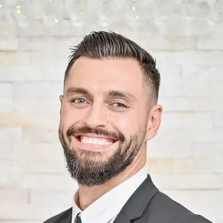 Denis P.