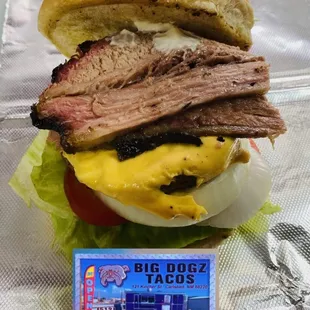 Big Dog Cheeseburger