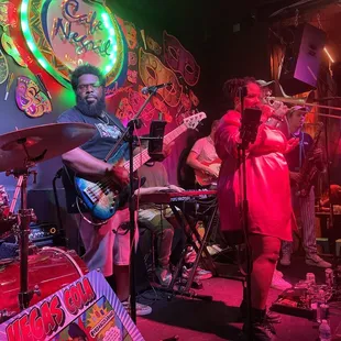 Vegas Cola's Awesome Band (Pandii's Big Easy Walking Tour)