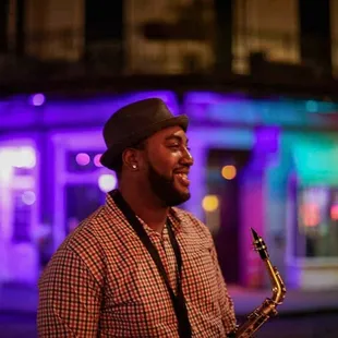 QUAY the Jazz musician and tour guide