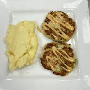 Crab cakes and mashed potatoes