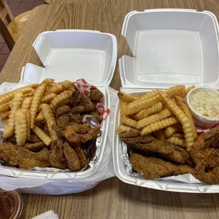 Catfish Fillet Lunch Plate with sides