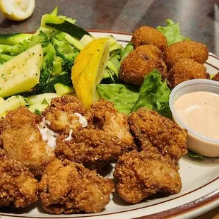 Fried oysters dinner