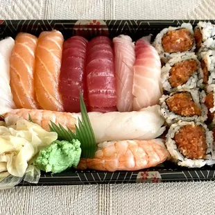 Sushi Deluxe (delivered)