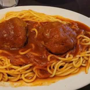 spaghetti with absolutely no flavor.