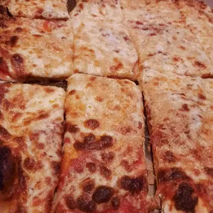 Pepperoni pizza.