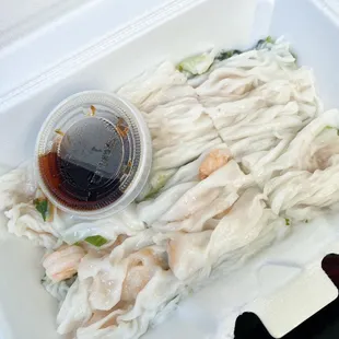Shrimp Steamed Rice Roll