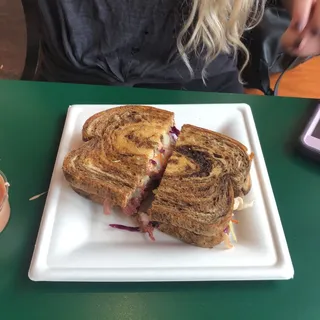 Carolina Reuben Sandwich