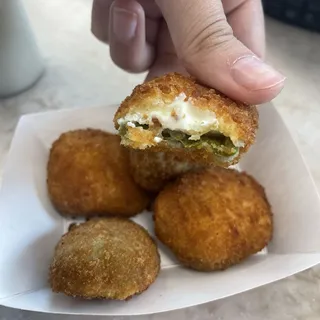 5 Piece Jalapeno Poppers
