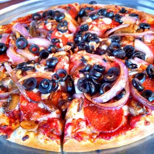 14-Inch Pizza with &quot;Big Guy&apos;s&quot; Caramelized Onions... Sweet, but not overcooked. They add a lot of flavor depth to a pizza.