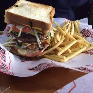 Challenge burger, 30 minutes to complete.