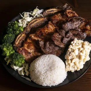 Hawaiian BBQ Mix Plate ( comes with BBQ Chicken, BBQ Beef &amp; Short Ribs)