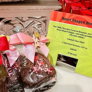 Heart shaped brownies ; )