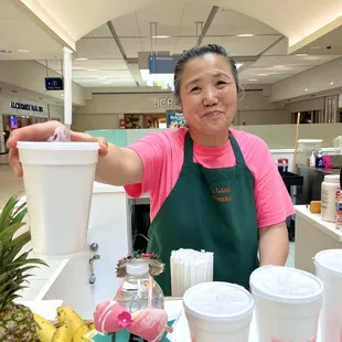 Meet the owner. She is WONDERFUL!!!!! She makes the best smoothies