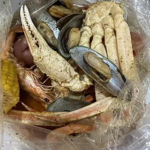Seafood Basket! Delicious flavor!