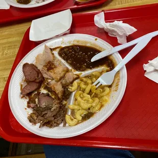 Brisket, turkey, jalapeño sausage , beans and Mac n cheese.