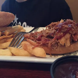 Pulled Pork Sandwich