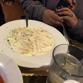 Fettuccine Alfredo