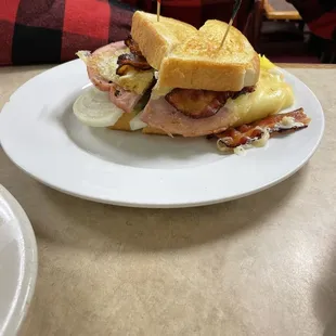 a sandwich on a plate