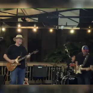 They don't call it big John's rockin' barbecue for nothin'