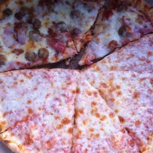 Little light on the toppings but cheese is great!